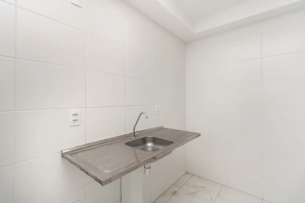 Foto 8 de Apartamento com 2 quartos à venda, 40m2 em Vila Zat, São Paulo - SP