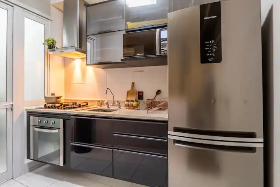 Apartamento com 2 quartos à venda, 68m2 em Pinheiros, São Paulo - SP - imagem 2 Foto 2 de Apartamento com 2 quartos à venda, 68m2 em Pinheiros, São Paulo - SP