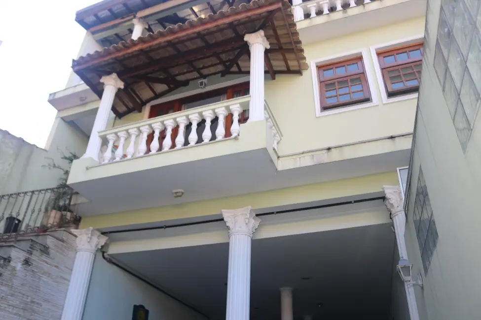 Foto 3 de Sobrado com 3 quartos à venda, 378m2 em Jaguaré, São Paulo - SP