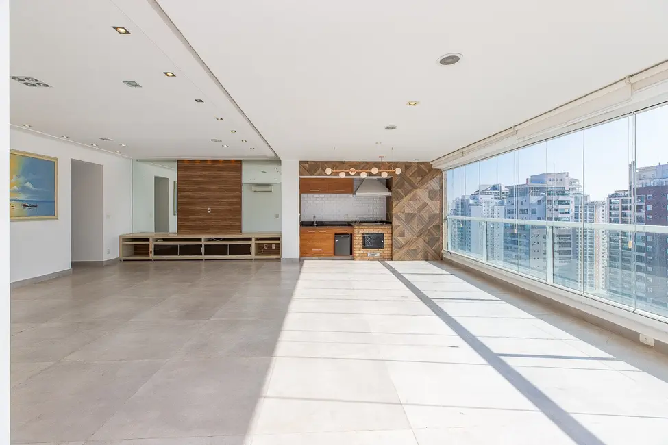 Foto 4 de Apartamento com 3 quartos à venda, 222m2 em Campo Belo, São Paulo - SP