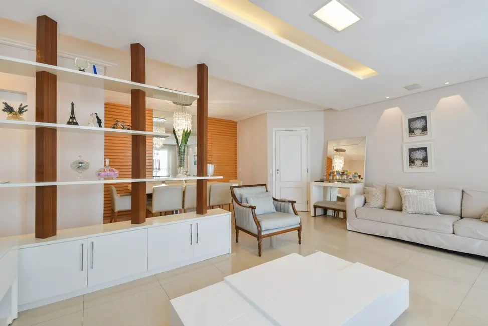 Apartamento com 2 quartos à venda, 101m2 em Vila Dom Pedro I, São Paulo - SP - imagem 5 Foto 5 de Apartamento com 2 quartos à venda, 101m2 em Vila Dom Pedro I, São Paulo - SP