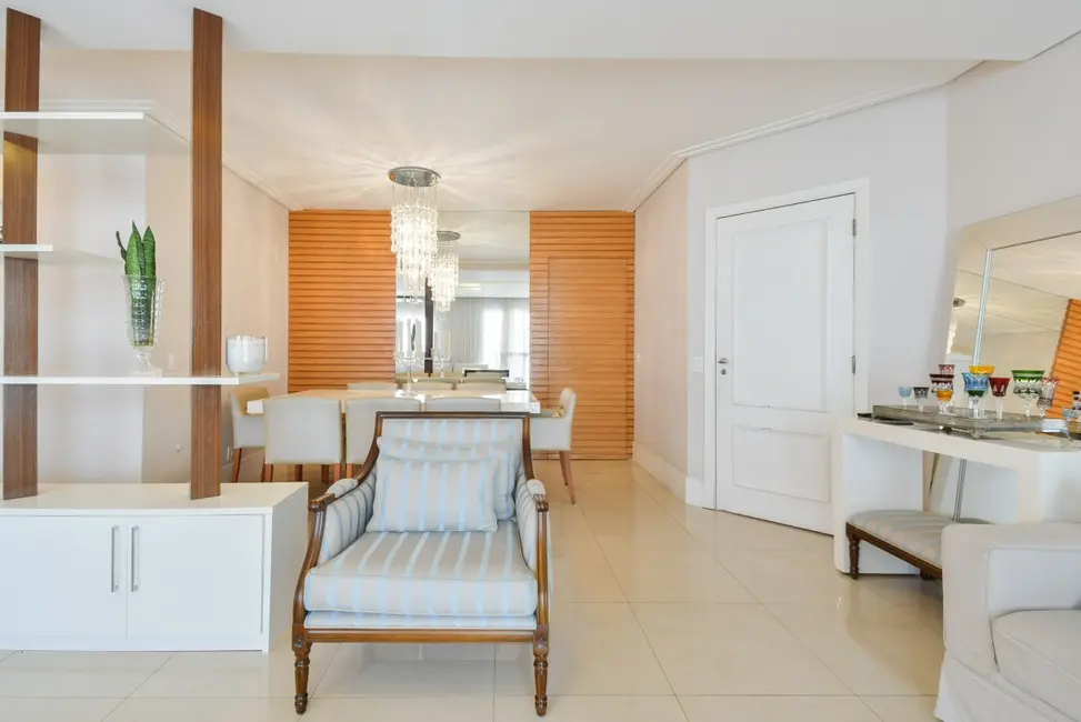 Apartamento com 2 quartos à venda, 101m2 em Vila Dom Pedro I, São Paulo - SP - imagem 6 Foto 6 de Apartamento com 2 quartos à venda, 101m2 em Vila Dom Pedro I, São Paulo - SP