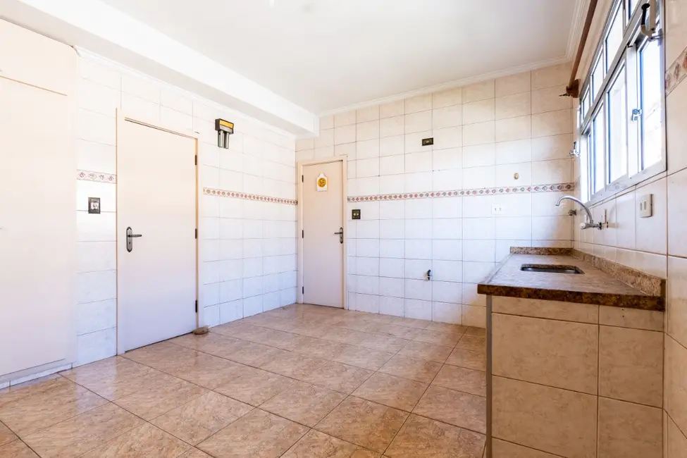 Casa com 3 quartos à venda, 140m2 em Planalto Paulista, São Paulo - SP - imagem 8 Foto 8 de Casa com 3 quartos à venda, 140m2 em Planalto Paulista, São Paulo - SP