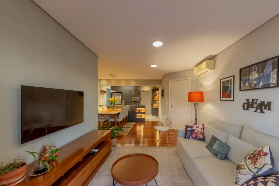 Foto 3 de Apartamento com 3 quartos à venda, 104m2 em Santo Amaro, São Paulo - SP