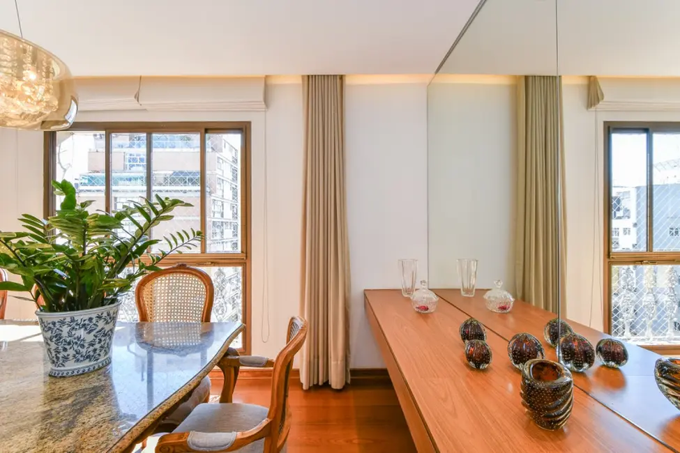 Apartamento com 4 quartos à venda, 200m2 em Higienópolis, São Paulo - SP - imagem 9 Foto 9 de Apartamento com 4 quartos à venda, 200m2 em Higienópolis, São Paulo - SP