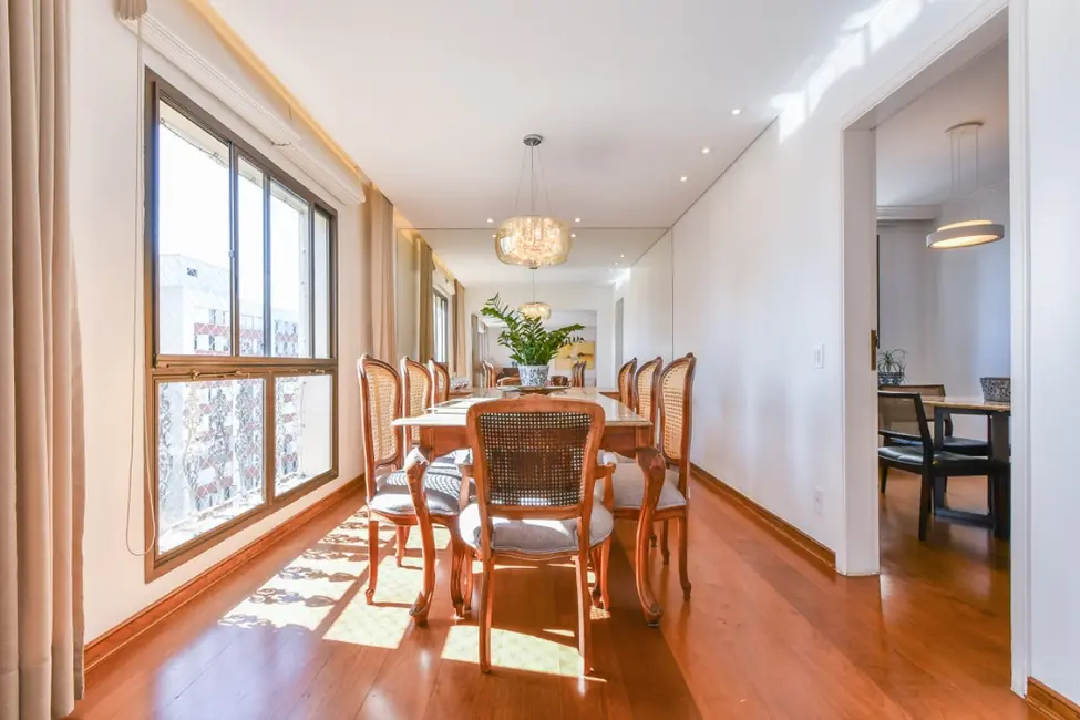 Apartamento com 4 quartos à venda, 200m2 em Higienópolis, São Paulo - SP - imagem 8 Foto 8 de Apartamento com 4 quartos à venda, 200m2 em Higienópolis, São Paulo - SP