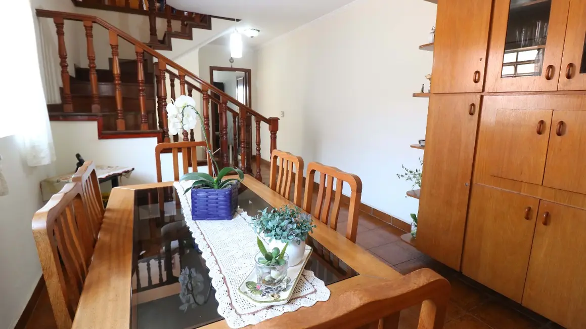 Sobrado com 4 quartos à venda, 250m2 em Jardim Bonfiglioli, São Paulo - SP - imagem 8 Foto 8 de Sobrado com 4 quartos à venda, 250m2 em Jardim Bonfiglioli, São Paulo - SP