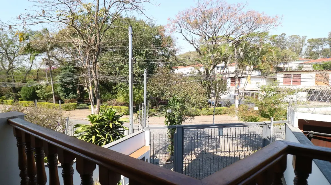 Sobrado com 4 quartos à venda, 250m2 em Jardim Bonfiglioli, São Paulo - SP - imagem 6 Foto 6 de Sobrado com 4 quartos à venda, 250m2 em Jardim Bonfiglioli, São Paulo - SP