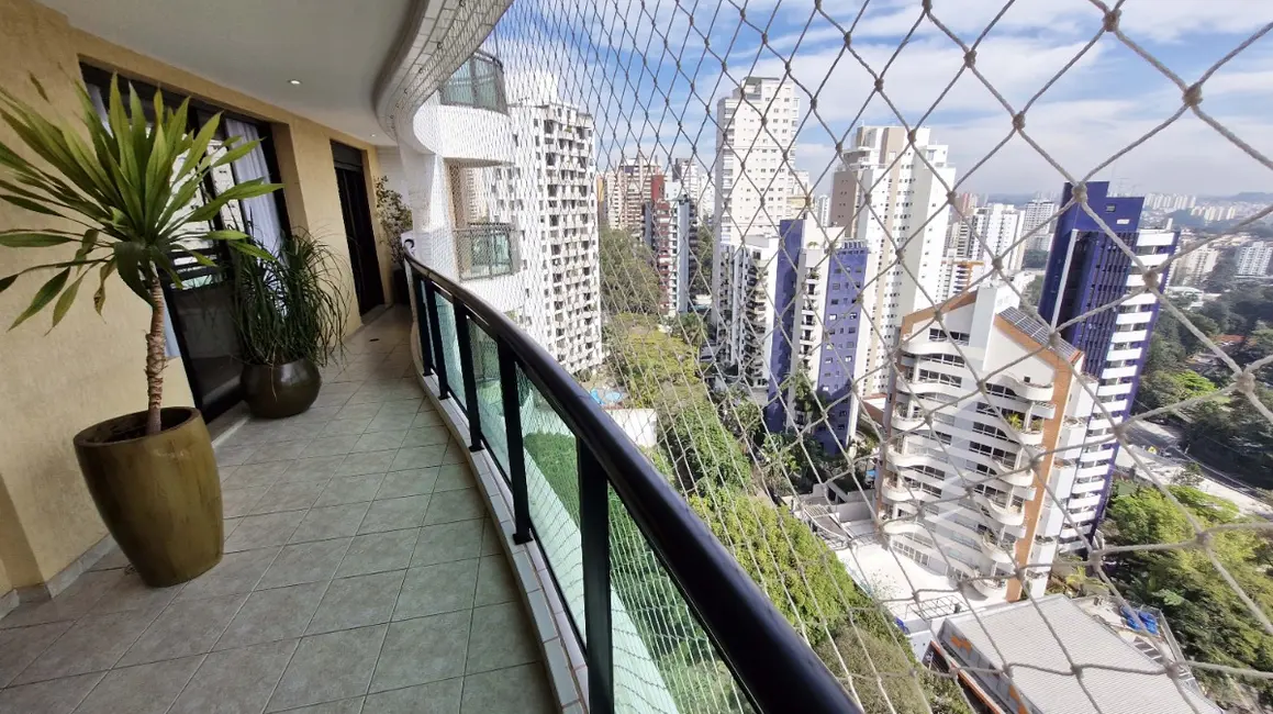 Foto 8 de Apartamento com 4 quartos à venda, 191m2 em Vila Suzana, São Paulo - SP