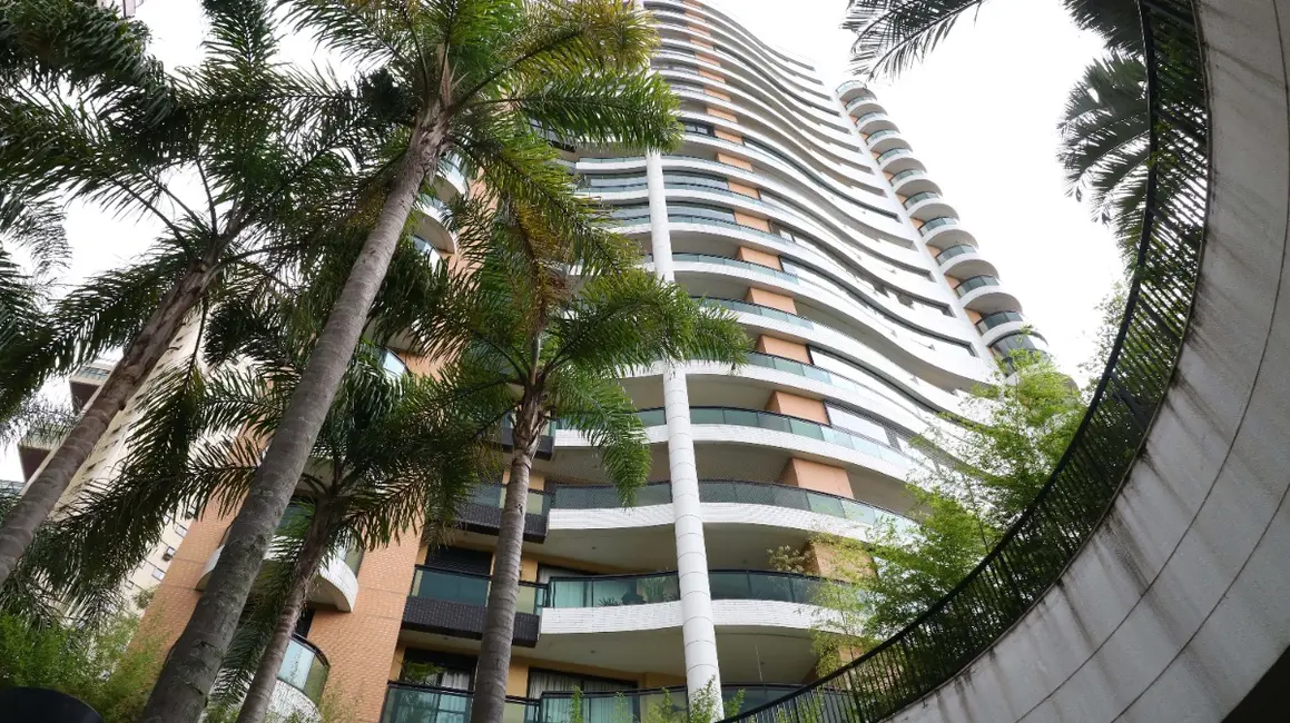 Foto 6 de Apartamento com 4 quartos à venda, 191m2 em Vila Suzana, São Paulo - SP