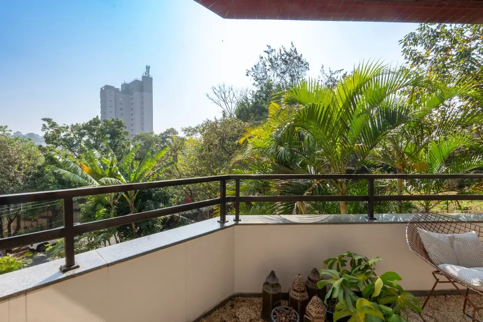 Foto 4 de Apartamento com 3 quartos à venda, 180m2 em São Paulo - SP