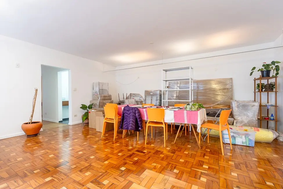 Apartamento com 3 quartos à venda, 144m2 em Santa Cecília, São Paulo - SP - imagem 3 Foto 3 de Apartamento com 3 quartos à venda, 144m2 em Santa Cecília, São Paulo - SP