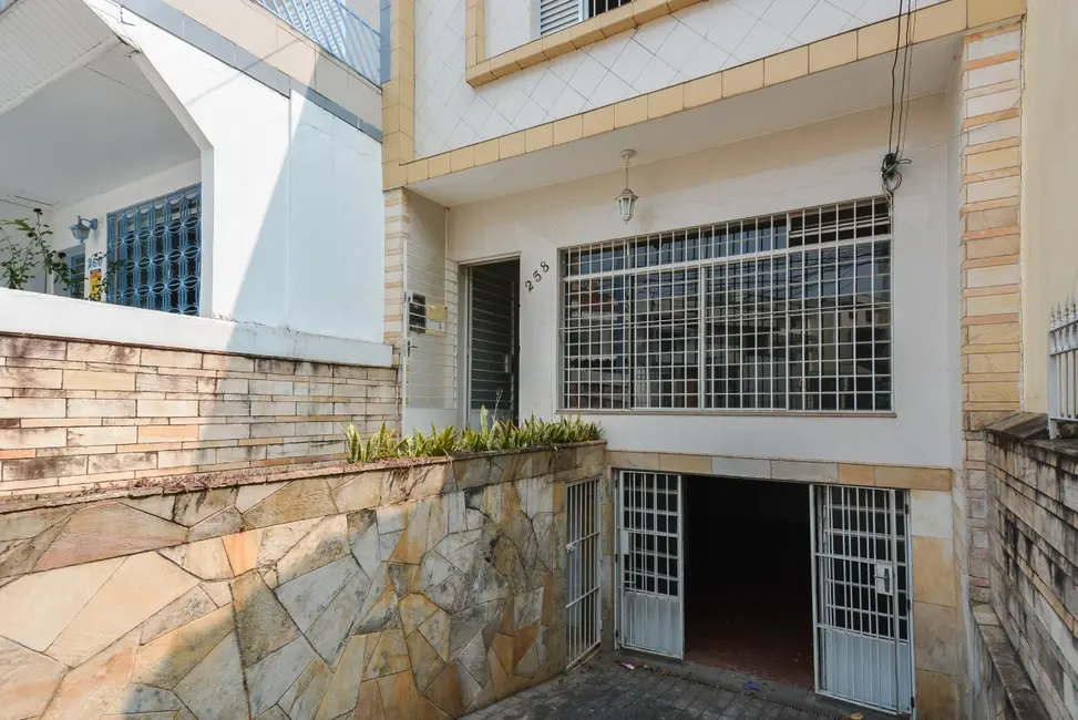 Casa com 3 quartos à venda, 130m2 em Mirandópolis, São Paulo - SP - imagem 1 Foto 1 de Casa com 3 quartos à venda, 130m2 em Mirandópolis, São Paulo - SP