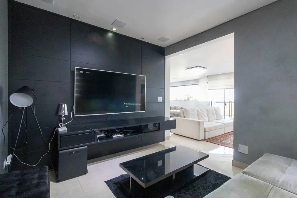 Apartamento com 4 quartos à venda, 260m2 em Aclimação, São Paulo - SP - imagem 5 Foto 5 de Apartamento com 4 quartos à venda, 260m2 em Aclimação, São Paulo - SP