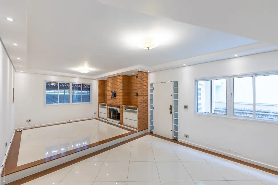 Foto 2 de Casa com 3 quartos à venda, 215m2 em São Paulo - SP