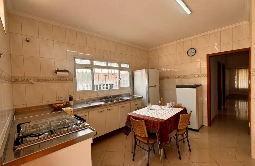 Foto 2 de Casa com 3 quartos à venda, 178m2 em Vila Jaguara, São Paulo - SP