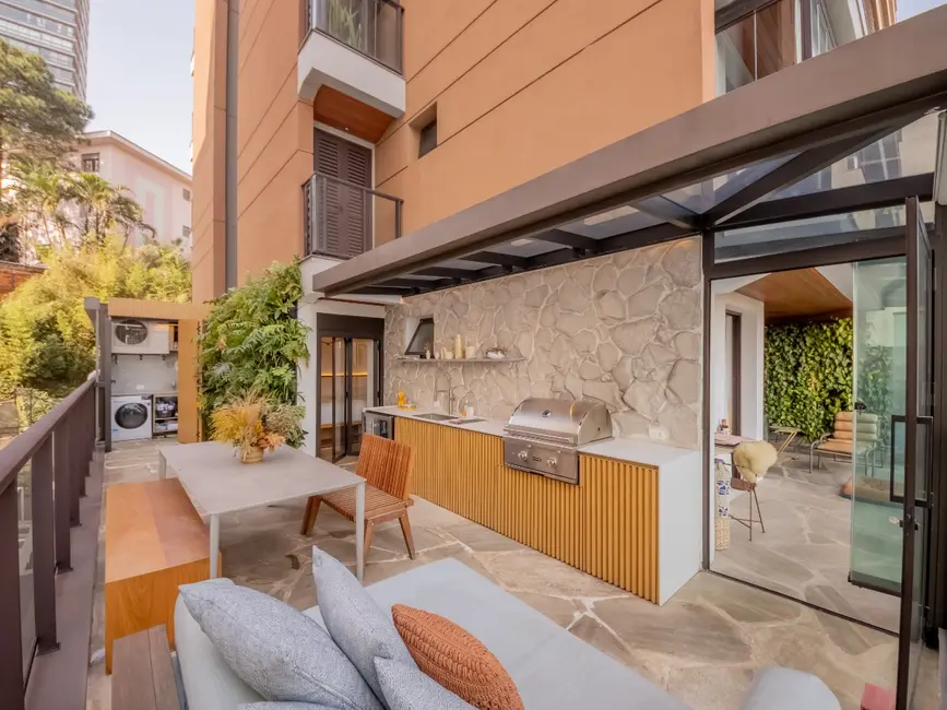 Apartamento com 2 quartos à venda, 105m2 em Vila Madalena, São Paulo - SP - imagem 2 Foto 2 de Apartamento com 2 quartos à venda, 105m2 em Vila Madalena, São Paulo - SP