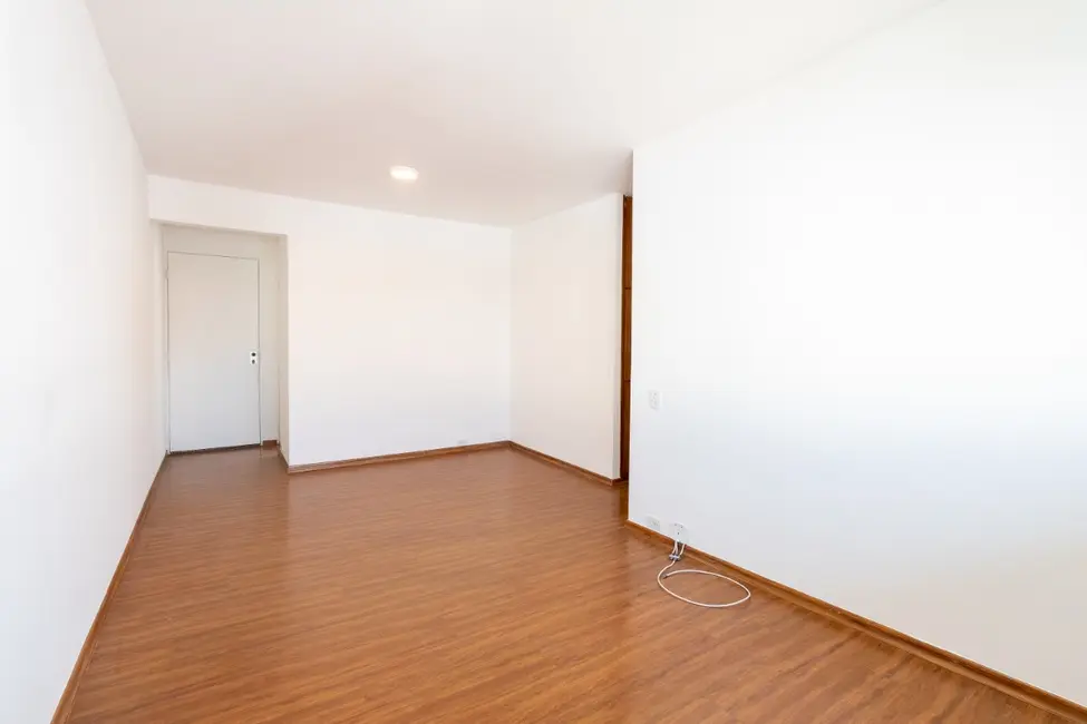 Foto 2 de Apartamento com 3 quartos à venda, 74m2 em Vila Sofia, São Paulo - SP