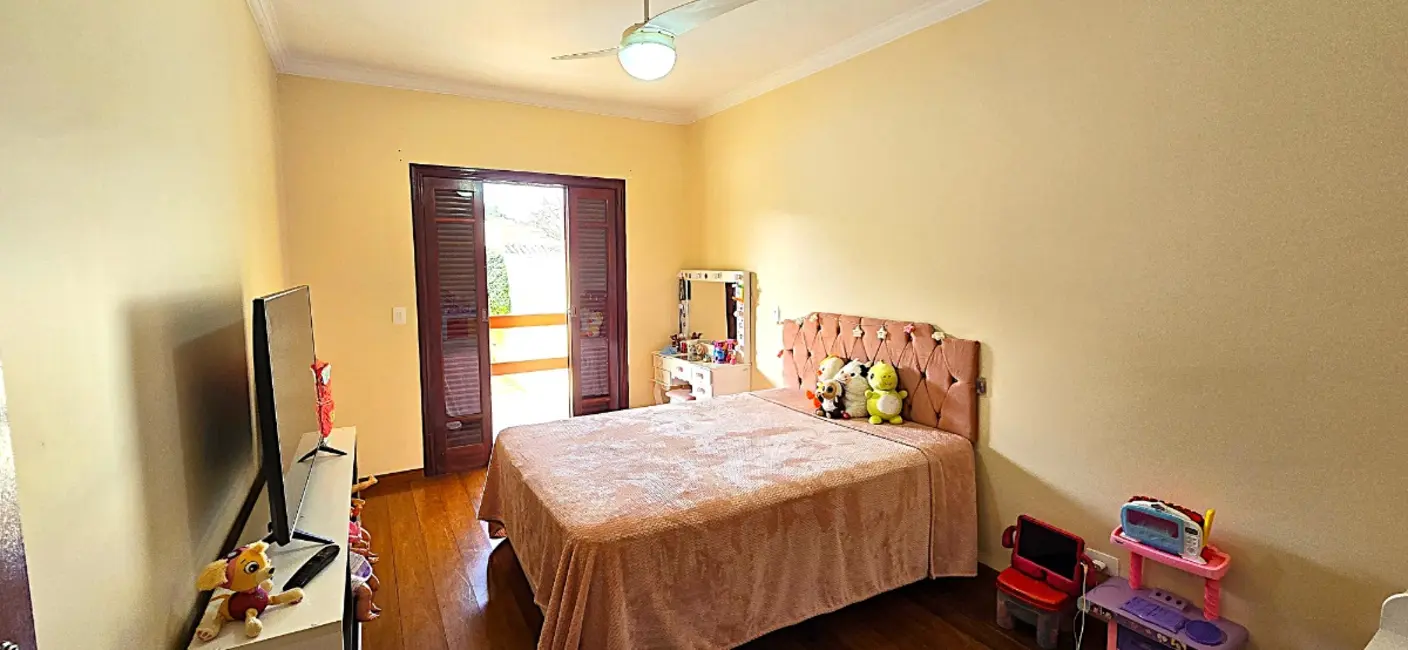 Foto 4 de Casa com 4 quartos à venda, 457m2 em Parque dos Príncipes, São Paulo - SP