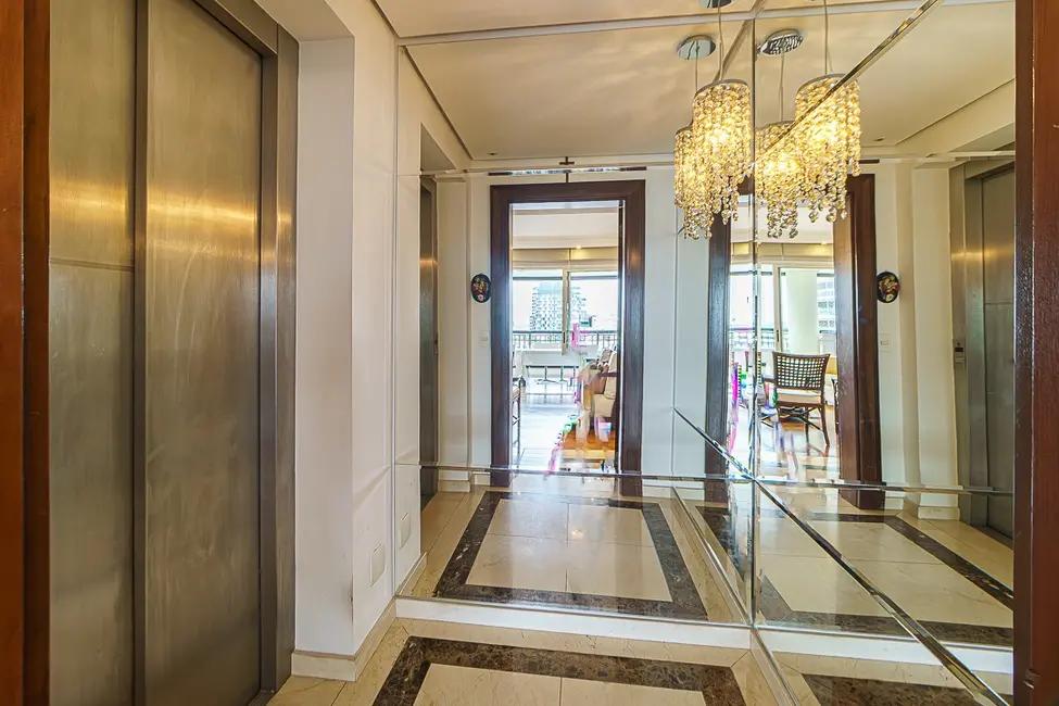 Foto 2 de Apartamento com 4 quartos à venda, 214m2 em Sumaré, São Paulo - SP