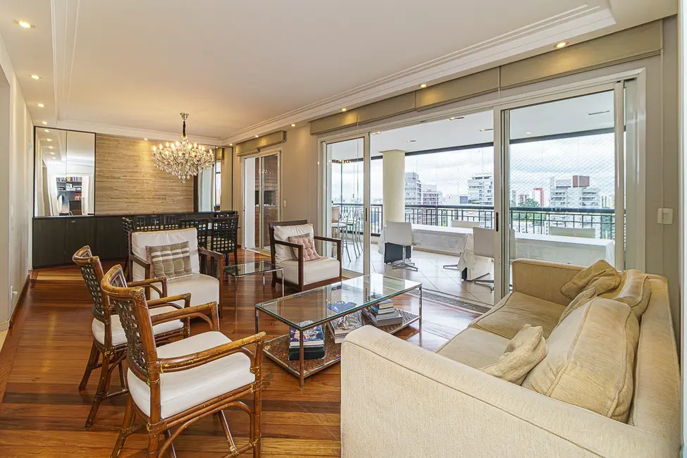 Foto 8 de Apartamento com 4 quartos à venda, 214m2 em Sumaré, São Paulo - SP