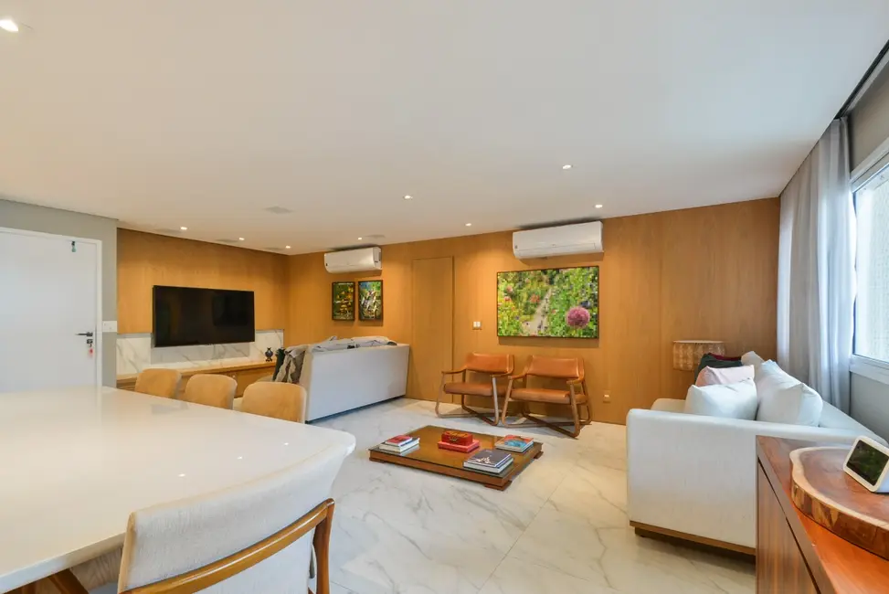 Apartamento com 3 quartos à venda, 128m2 em Cerqueira César, São Paulo - SP - imagem 3 Foto 3 de Apartamento com 3 quartos à venda, 128m2 em Cerqueira César, São Paulo - SP