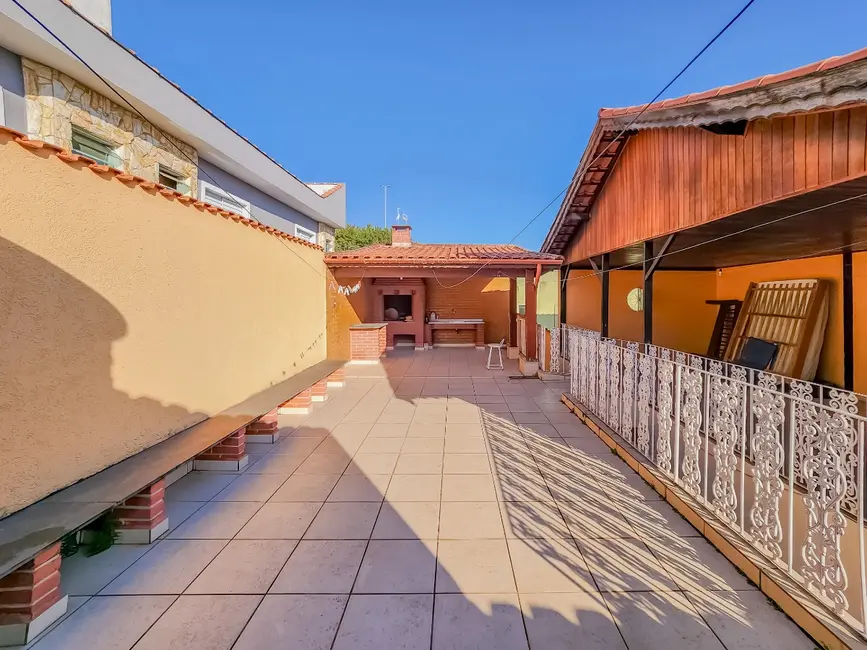 Foto 1 de Casa com 3 quartos à venda, 241m2 em Vila Guilhermina, São Paulo - SP