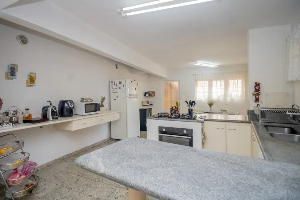 Foto 8 de Sobrado com 3 quartos à venda, 256m2 em Vila Ipojuca, São Paulo - SP