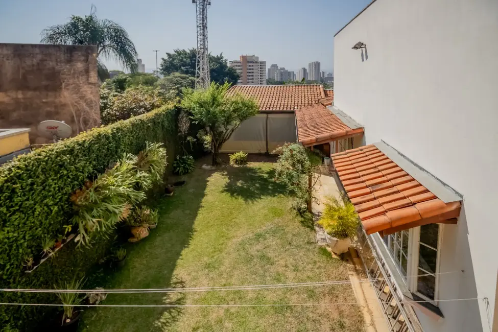 Foto 4 de Sobrado com 3 quartos à venda, 256m2 em Vila Ipojuca, São Paulo - SP