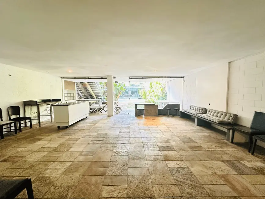 Sobrado com 3 quartos à venda, 340m2 em Campo Belo, São Paulo - SP - imagem 5 Foto 5 de Sobrado com 3 quartos à venda, 340m2 em Campo Belo, São Paulo - SP