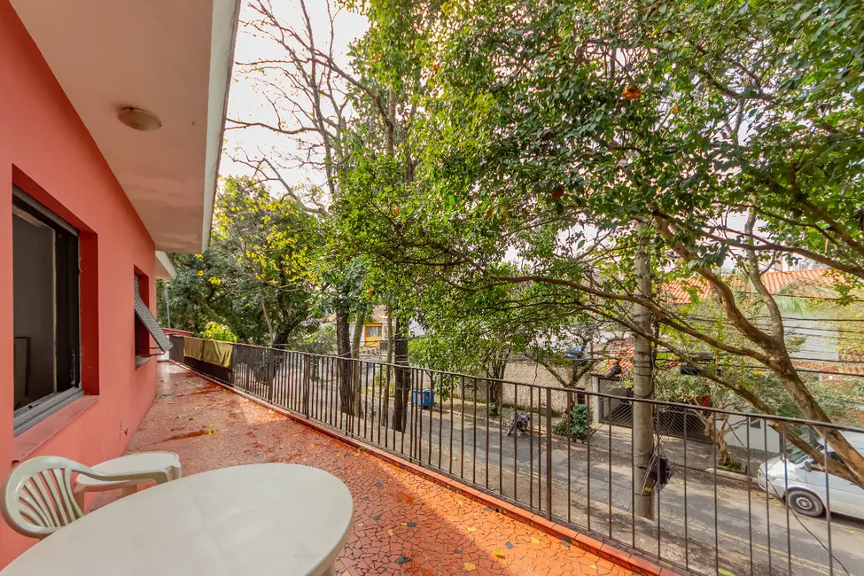 Sobrado com 3 quartos à venda, 288m2 em Planalto Paulista, São Paulo - SP - imagem 2 Foto 2 de Sobrado com 3 quartos à venda, 288m2 em Planalto Paulista, São Paulo - SP