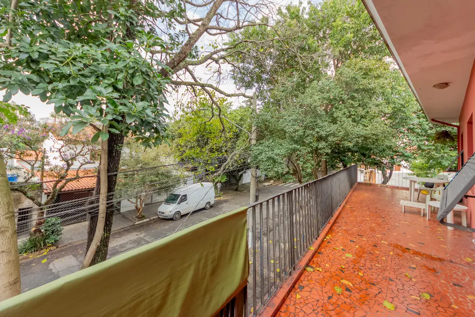 Sobrado com 3 quartos à venda, 288m2 em Planalto Paulista, São Paulo - SP - imagem 1 Foto 1 de Sobrado com 3 quartos à venda, 288m2 em Planalto Paulista, São Paulo - SP