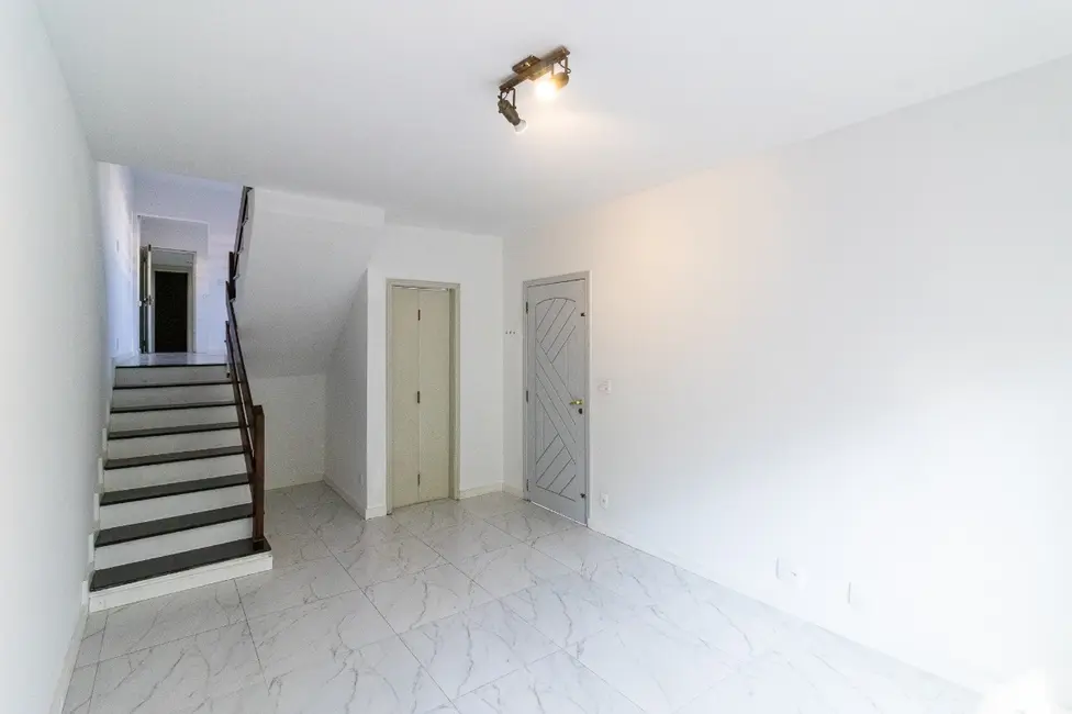 Casa com 3 quartos à venda, 130m2 em Vila Jaguara, São Paulo - SP - imagem 3 Foto 3 de Casa com 3 quartos à venda, 130m2 em Vila Jaguara, São Paulo - SP