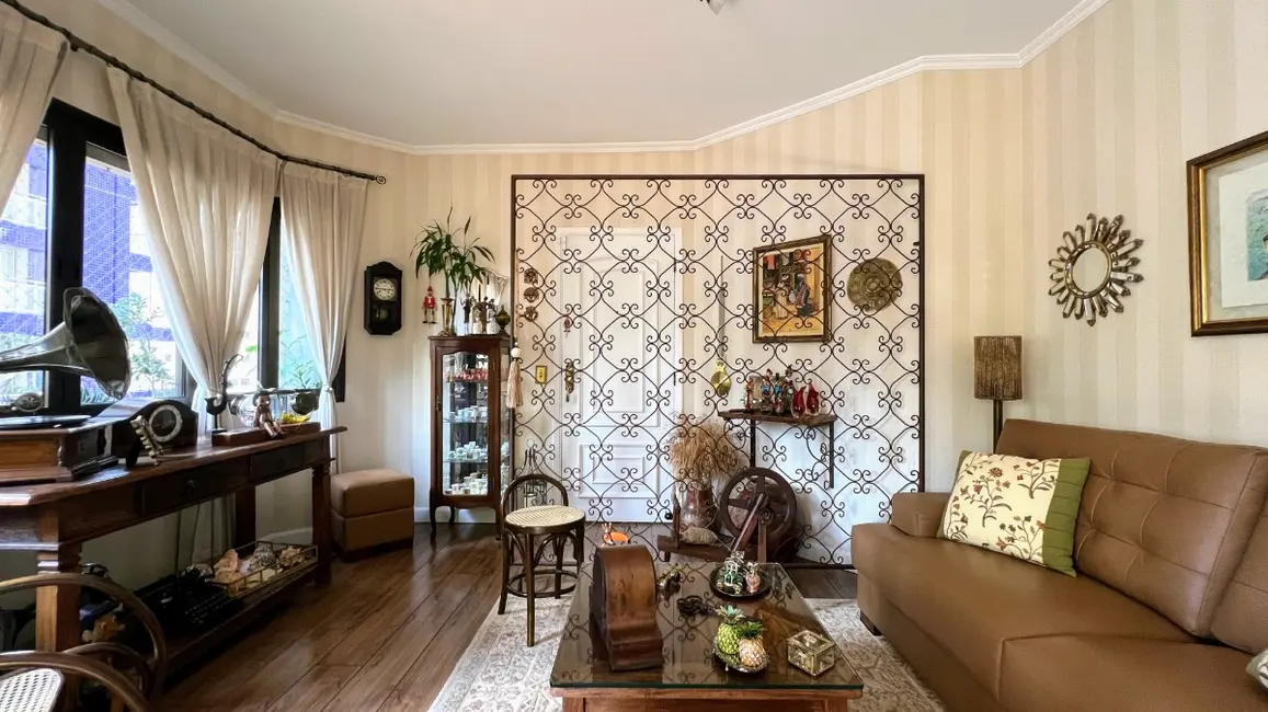 Apartamento com 3 quartos à venda, 102m2 em Pinheiros, São Paulo - SP - imagem 5 Foto 5 de Apartamento com 3 quartos à venda, 102m2 em Pinheiros, São Paulo - SP