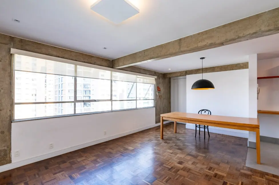 Apartamento com 3 quartos à venda, 121m2 em Moema, São Paulo - SP - imagem 4 Foto 4 de Apartamento com 3 quartos à venda, 121m2 em Moema, São Paulo - SP