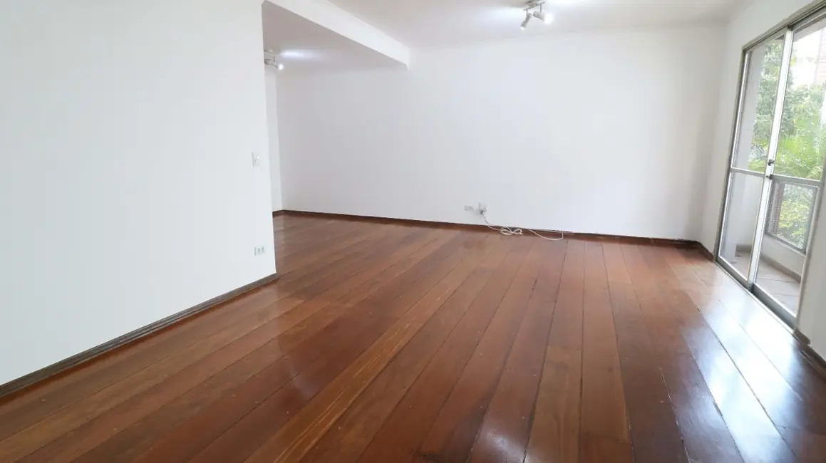 Apartamento com 3 quartos à venda, 142m2 em Vila Olímpia, São Paulo - SP - imagem 3 Foto 3 de Apartamento com 3 quartos à venda, 142m2 em Vila Olímpia, São Paulo - SP