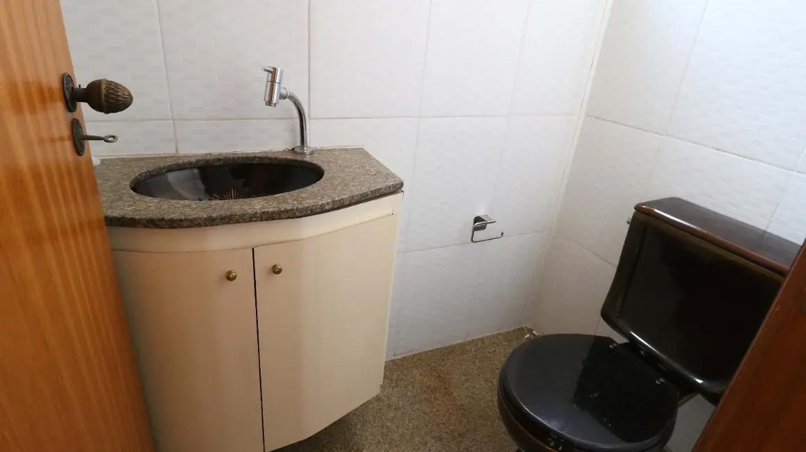 Apartamento com 3 quartos à venda, 142m2 em Vila Olímpia, São Paulo - SP - imagem 8 Foto 8 de Apartamento com 3 quartos à venda, 142m2 em Vila Olímpia, São Paulo - SP