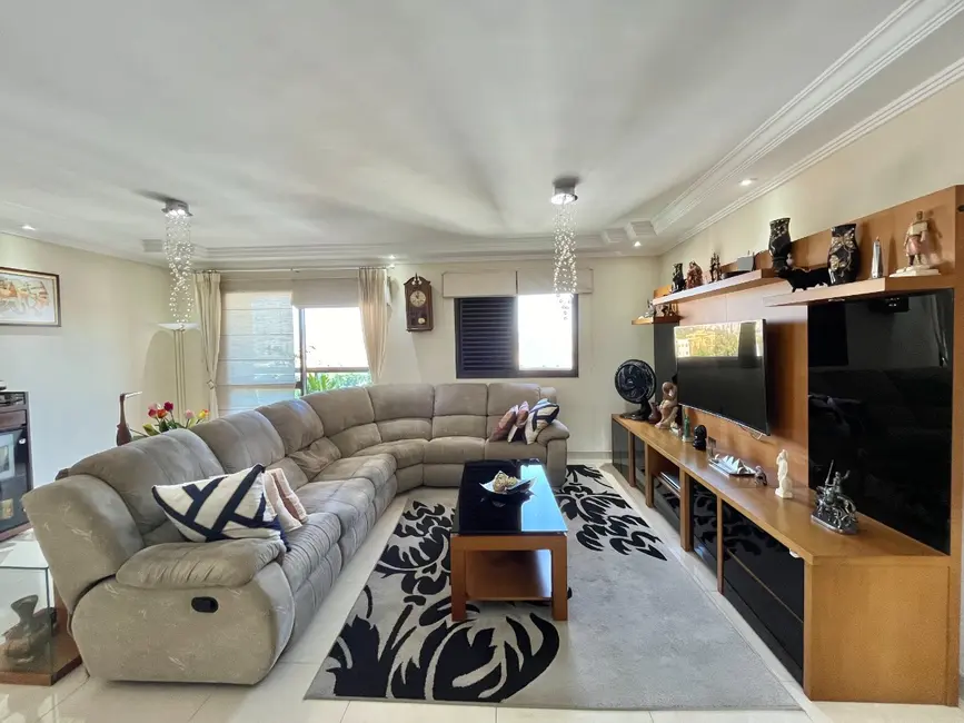 Apartamento com 3 quartos à venda, 137m2 em Ipiranga, São Paulo - SP - imagem 4 Foto 4 de Apartamento com 3 quartos à venda, 137m2 em Ipiranga, São Paulo - SP