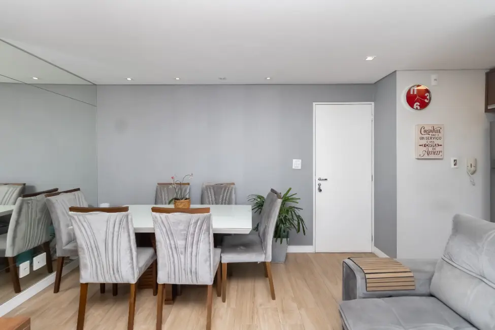 Apartamento com 2 quartos à venda, 52m2 em Vila Guedes, São Paulo - SP - imagem 4 Foto 4 de Apartamento com 2 quartos à venda, 52m2 em Vila Guedes, São Paulo - SP