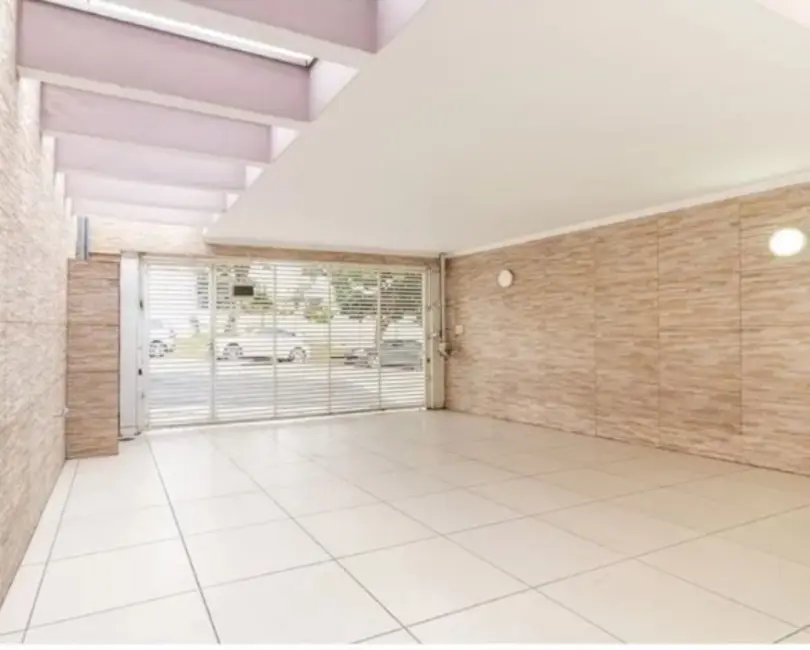 Sobrado com 3 quartos à venda, 201m2 em Vila Marari, São Paulo - SP - imagem 3 Foto 3 de Sobrado com 3 quartos à venda, 201m2 em Vila Marari, São Paulo - SP