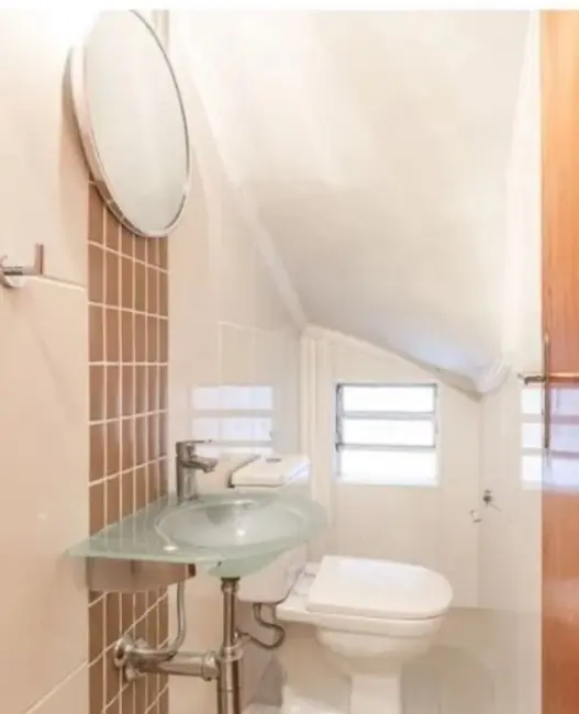 Sobrado com 3 quartos à venda, 201m2 em Vila Marari, São Paulo - SP - imagem 9 Foto 9 de Sobrado com 3 quartos à venda, 201m2 em Vila Marari, São Paulo - SP