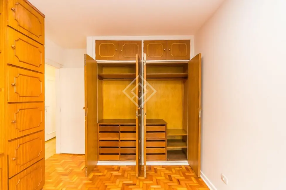 Foto 8 de Apartamento com 3 quartos à venda, 145m2 em Itaim Bibi, São Paulo - SP