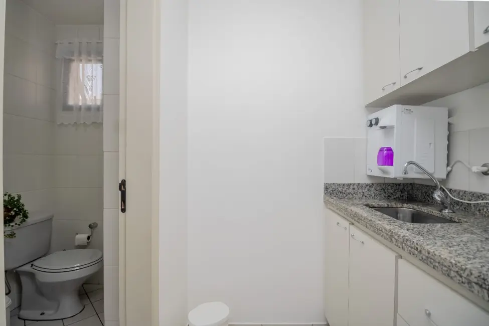 Sala Comercial à venda, 32m2 em Vila Clementino, São Paulo - SP - imagem 8 Foto 8 de Sala Comercial à venda, 32m2 em Vila Clementino, São Paulo - SP