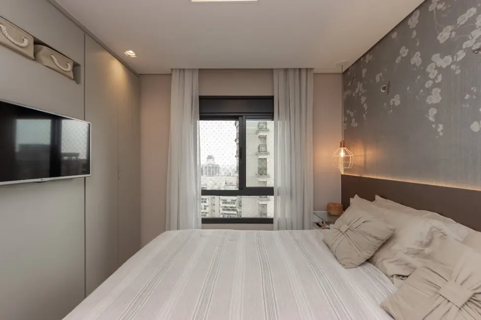 Foto 2 de Apartamento com 2 quartos à venda, 68m2 em Vila Mariana, São Paulo - SP