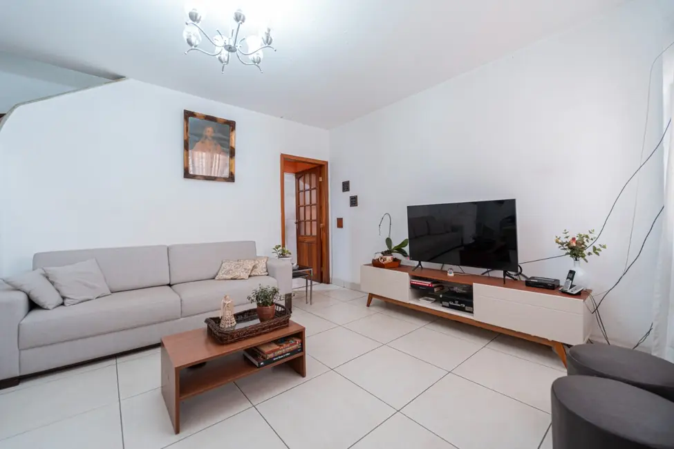 Casa de Vila com 2 quartos à venda, 195m2 em Bom Retiro, São Paulo - SP - imagem 4 Foto 4 de Casa de Vila com 2 quartos à venda, 195m2 em Bom Retiro, São Paulo - SP