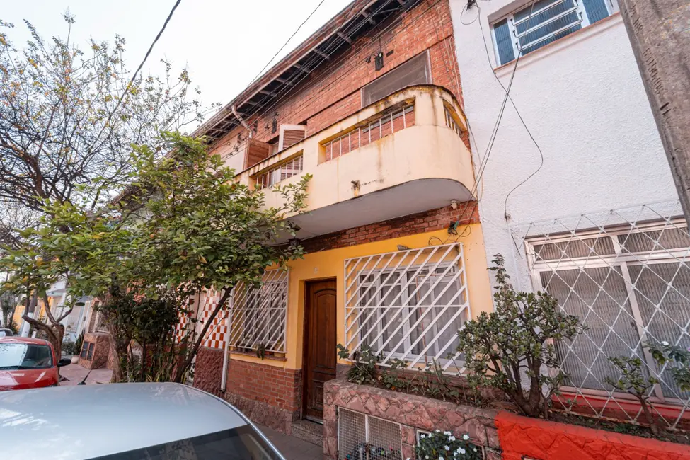 Casa de Vila com 2 quartos à venda, 195m2 em Bom Retiro, São Paulo - SP - imagem 1 Foto 1 de Casa de Vila com 2 quartos à venda, 195m2 em Bom Retiro, São Paulo - SP