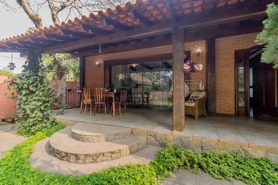 Foto 3 de Casa de Condomínio com 3 quartos à venda, 306m2 em Parque do Castelo, São Paulo - SP