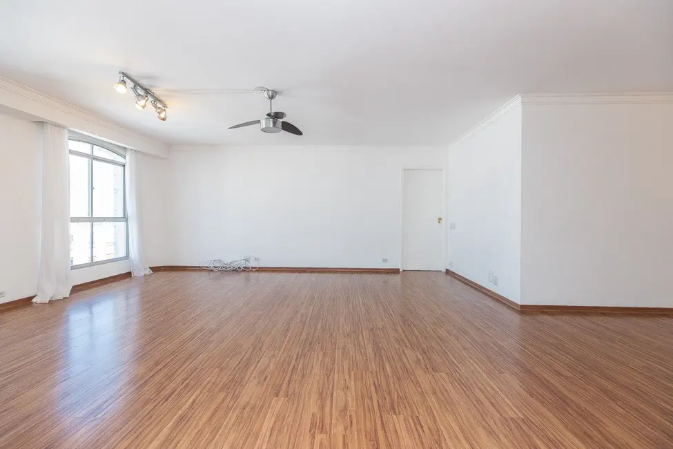 Apartamento com 4 quartos à venda, 167m2 em Jardim Marajoara, São Paulo - SP - imagem 5 Foto 5 de Apartamento com 4 quartos à venda, 167m2 em Jardim Marajoara, São Paulo - SP