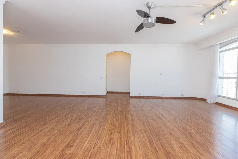 Apartamento com 4 quartos à venda, 167m2 em Jardim Marajoara, São Paulo - SP - imagem 9 Foto 9 de Apartamento com 4 quartos à venda, 167m2 em Jardim Marajoara, São Paulo - SP
