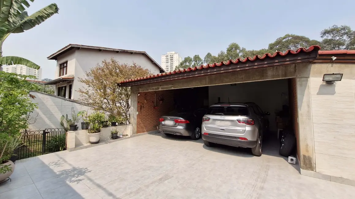 Foto 5 de Casa com 3 quartos à venda, 245m2 em Vila Suzana, São Paulo - SP